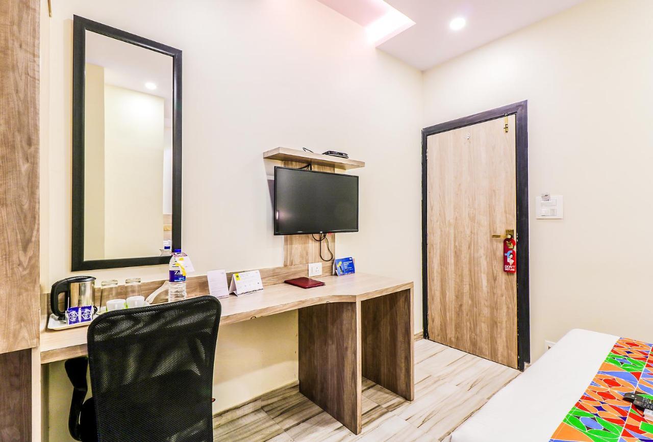 Fabhotel Aksa International - Nr Mumbai International Airport Екстериор снимка