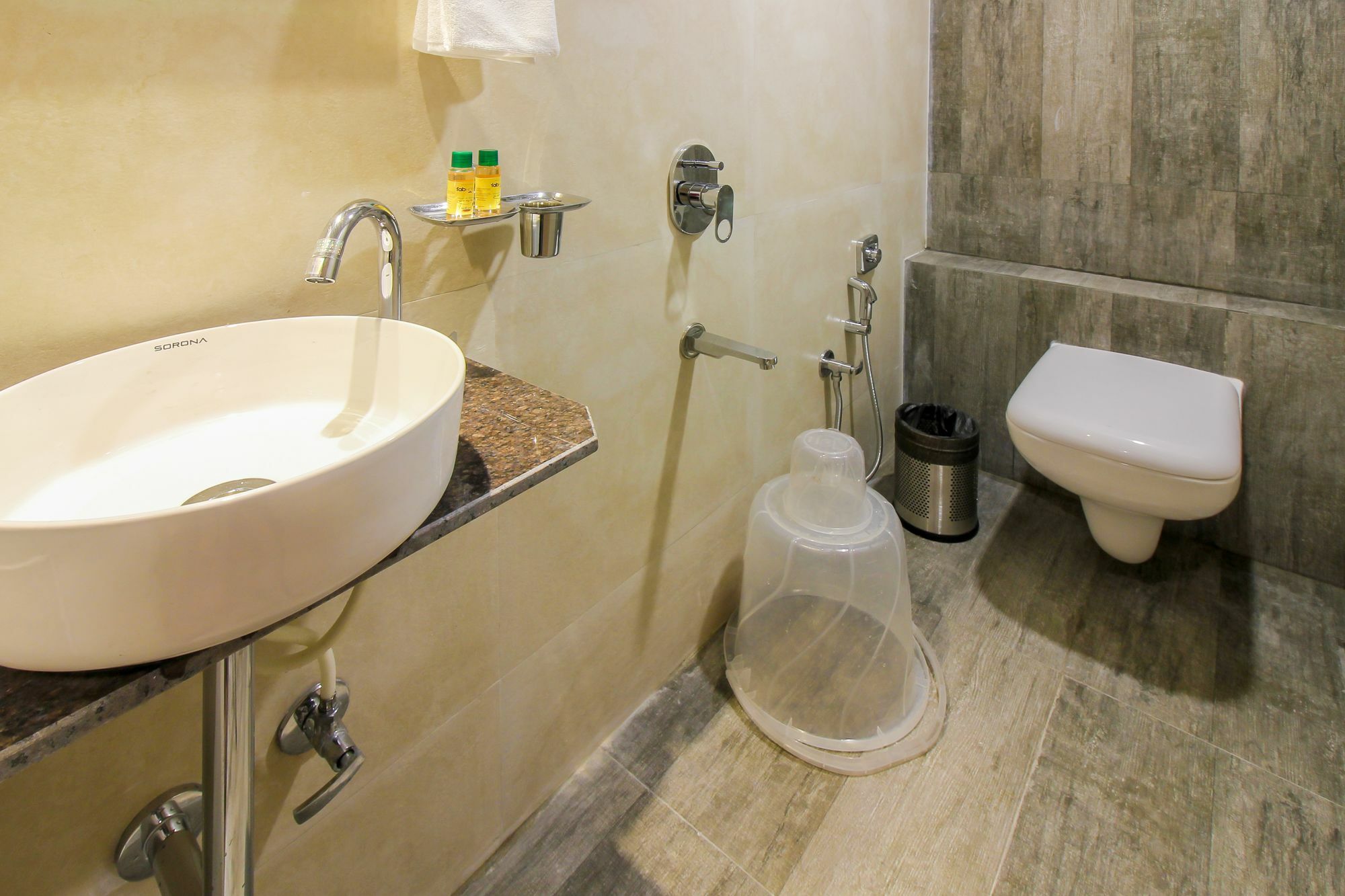 Fabhotel Aksa International - Nr Mumbai International Airport Екстериор снимка
