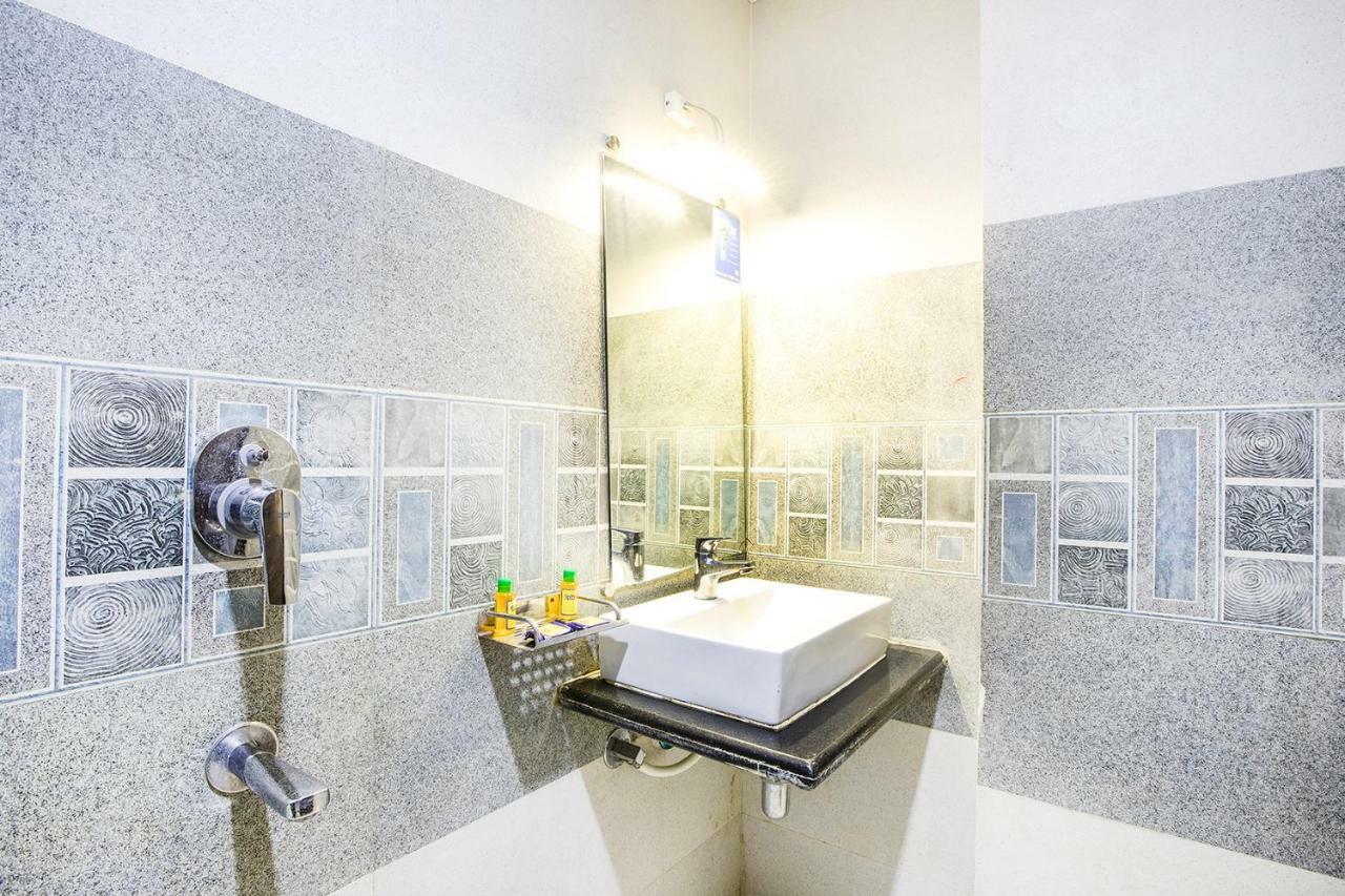 Fabhotel Aksa International - Nr Mumbai International Airport Екстериор снимка